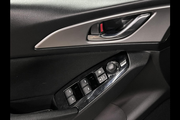 Mazda 3 2.0 SkyActiv-G 120 SkyLease GT Stuur-/stoelverwarming | Cruise Control | Achteruitrij camera | Head-up | Dode hoek assistent | 18'' lichtmetalen wielen