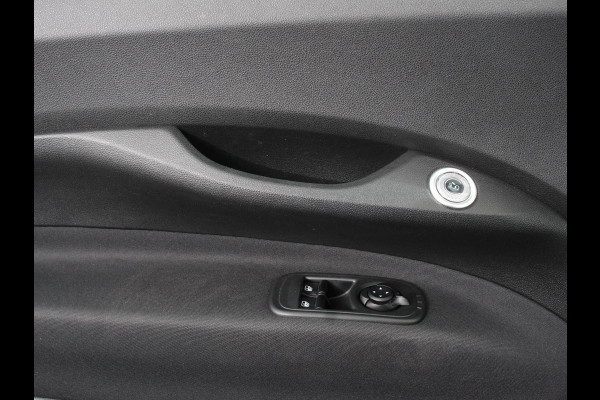 Fiat 500E Urban 42 kWh Airco Climatronic 360 Camera Stoelverwarming Keyless Wireless CarPlay Dodehoek Assistant 85 kW Charger Actieradius 320km WLTP