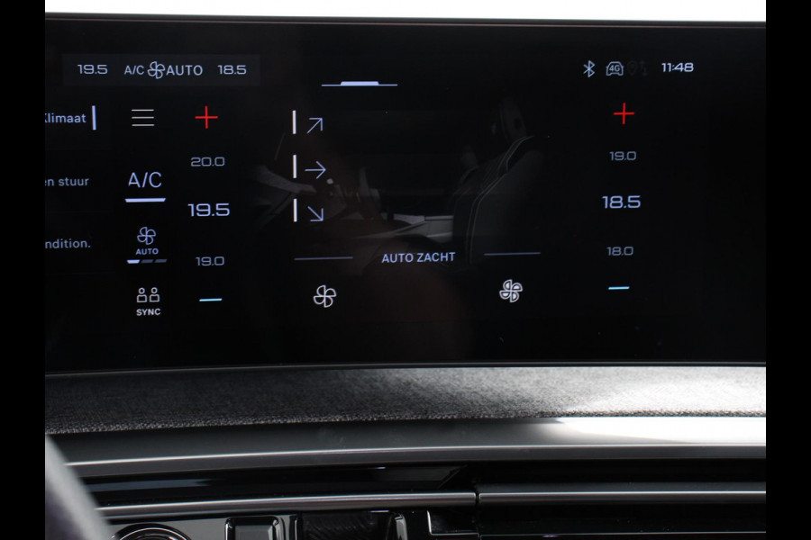 Peugeot E-3008 210 GT-Line Automaat Climate control Adaptieve cruise control 360 camera Keyless Apple Carplay/ Android auto Led Verwarmde voorstoelen Stuurverwarming Parkeersensoren Navigatie Afneembare Trekhaak