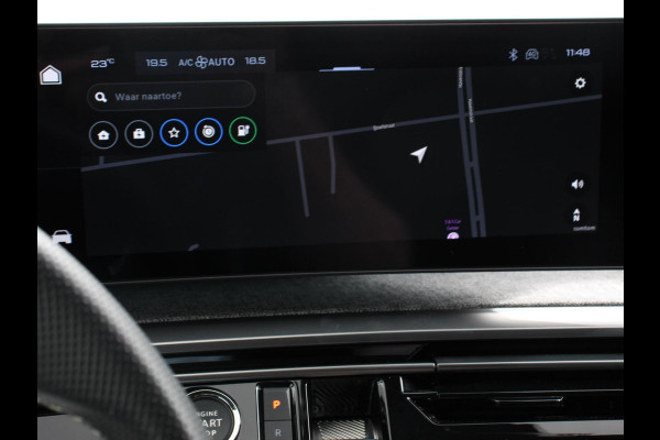 Peugeot E-3008 210 GT-Line Automaat Climate control Adaptieve cruise control 360 camera Keyless Apple Carplay/ Android auto Led Verwarmde voorstoelen Stuurverwarming Parkeersensoren Navigatie Afneembare Trekhaak
