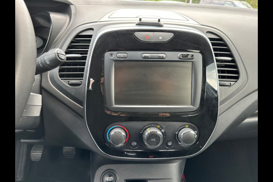Renault Captur 0.9 TCe Limited * PDC * NAVI * CRUISE *