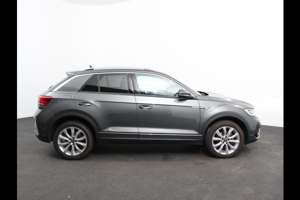 Volkswagen T-Roc 1.5 TSI 150pk Automaat R-Line Edition Navigatie Apple Carplay/Android Auto Camera Climate Control Electrisch te openen achterklep Dab Verwarmbare stoelen