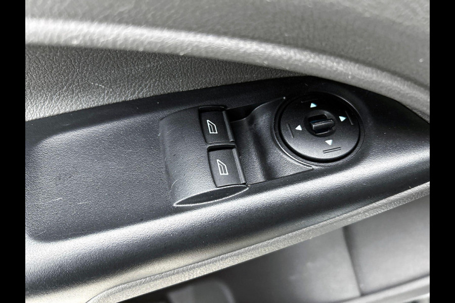 Ford Transit Connect 1.5 EcoBlue Aut. L2 Trend Navigatie Airco Parkeersensoren Cruise Control Camera