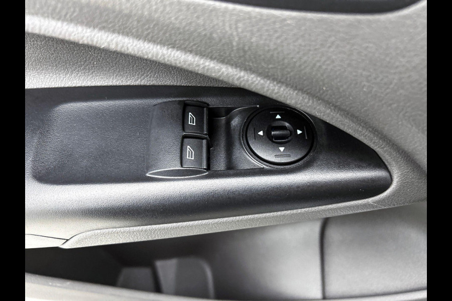 Ford Transit Connect 1.5 EcoBlue Automaat L2 Trend Navigatie Airco Parkeersensoren Cruise Control Camera