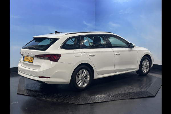 Škoda Octavia Combi 1.0 e-TSI Business Edition Plus Automaat | Navi | Clima | PDC
