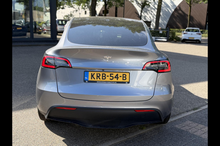 Tesla Model Y Long Range AWD 75 kWh SOH 94%| QUICKSILVER!| TESLA FABRIEKSGARANTIE TOT 04-2028/ 80.000KM | FABRIEKSGARANTIE OP ACCU & AANDRIJFLIJN TOT 2032 OF 192.000 KM | BTW VERREKENBAAR