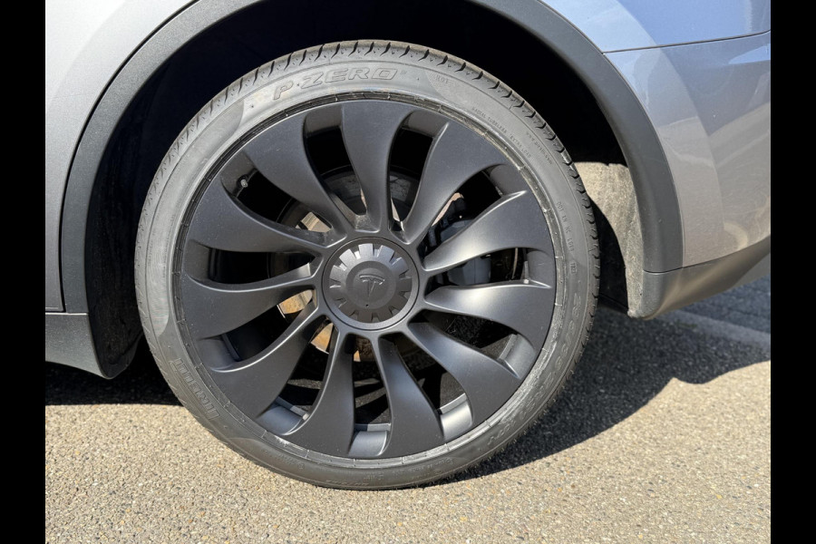 Tesla Model Y Long Range AWD 75 kWh SOH 94%| QUICKSILVER!| TESLA FABRIEKSGARANTIE TOT 04-2028/ 80.000KM | FABRIEKSGARANTIE OP ACCU & AANDRIJFLIJN TOT 2032 OF 192.000 KM | BTW VERREKENBAAR
