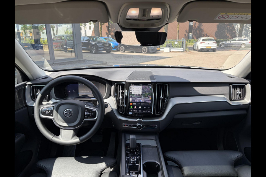 Volvo XC60 Plug-In Hybrid AWD T6 Plus Dark recharge ADAPT. CRUISE CONTROL | TREKHAAK | STUUR & STOEL VERWARMING | PANORAMA DAK | 360 GRADEN CAMERA | ELEK. STOELEN MET GEHEUGEN | HARMAN/KARDON AUDIO