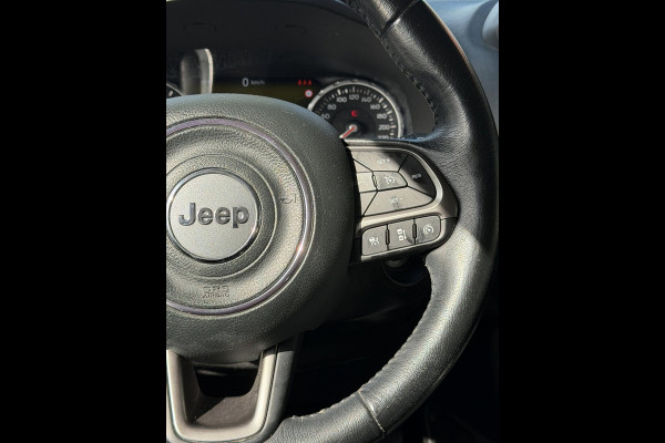 Jeep Renegade 1.0T 88 kW T-GDI CAT Limited - Navigatie I Airco I Sport velgen I Xenon I PDC I Veiligheid pakket