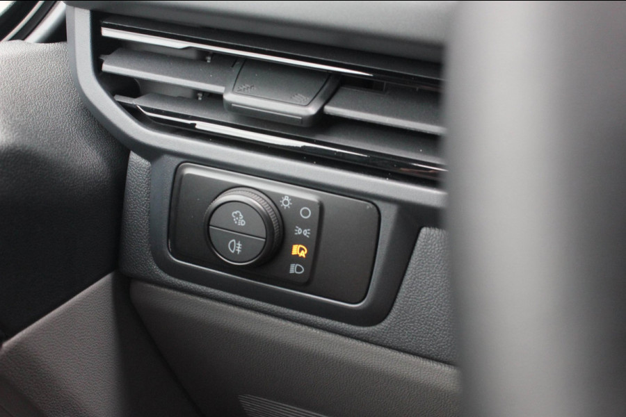 Ford E-Transit Cust. 340 L2H1 SPORT 71 kWh 218PK / JB-EDITON / B&O GELUID / 370KM RANGE / APPLE CARPLAY /DRIVERS- PACK/FULL OPTION