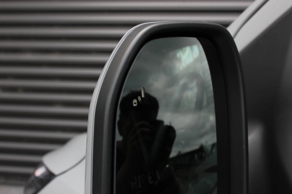 Ford E-Transit Cust. 340 L2H1 SPORT 71 kWh 218PK / JB-EDITON / B&O GELUID / 370KM RANGE / APPLE CARPLAY /DRIVERS- PACK/FULL OPTION