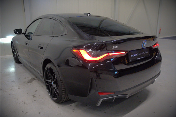BMW i4 eDrive40 84 kWh | Stoelverwarming | Stuurverwarming | Apple Carplay | Adaptive Cruise Control | Memory Seat | Trekhaak | Camera | Parkeersensoren | Navigatie | Ambiance Verlichting | HIFI | SOH 96.52% |