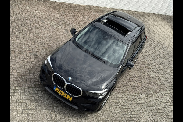 BMW X1 SDrive 1.8i High Executive Head Up display Climate Cruise Pano Leer Navi PDC voor en achter