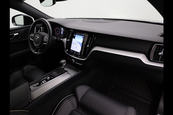 Volvo S60 2.0 T4 R-Design | Camera | Memory | BLIS | 19'' | Prijs Rijklaar!!