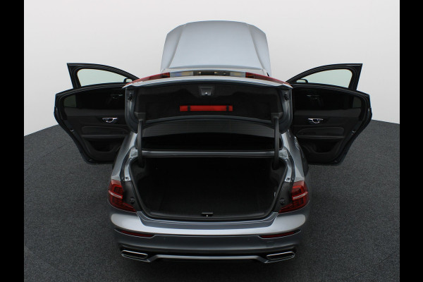 Volvo S60 2.0 T4 R-Design | Camera | Memory | BLIS | 19'' | Prijs Rijklaar!!