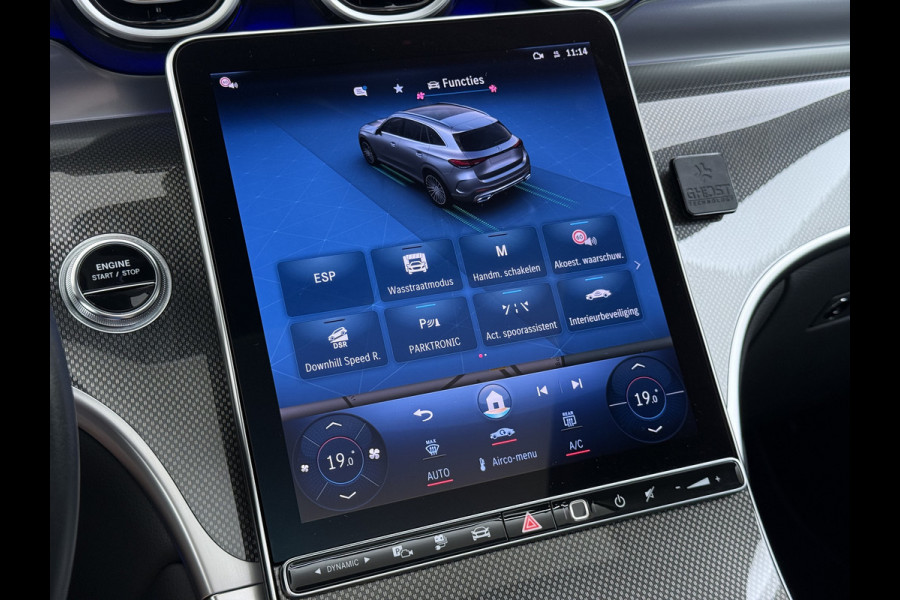 Mercedes-Benz GLC 300e 4Matic // Trekhaak // Panoramadak // 360 Camera // Distronic // GRATIS Winterbandenset // Carplay