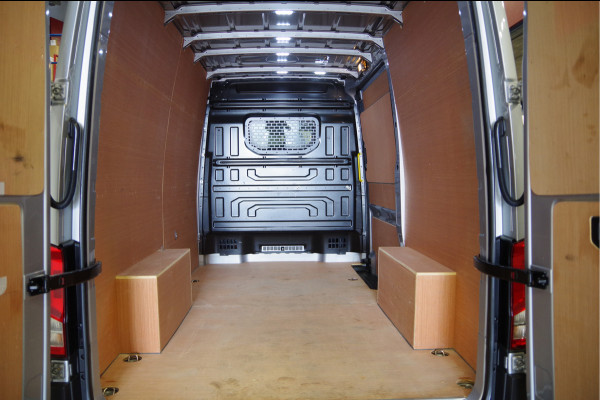 Volkswagen Crafter 35 2.0 TDI L3H3(L2H2) 3-ZITS, 177PK AUT. LED, CAMERA, NAVI, CRUISE, AIRCO, GEVEERDE ERGO COMFORT STOEL
