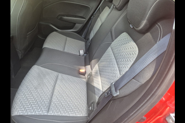 Renault Clio 1.0 TCe 90 Automaat Techno,stoel/stuurverwarming,trekhaak,Navigatie,Carplay,Camera,parkcontrol,