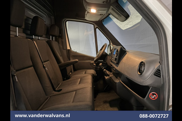 Mercedes-Benz Sprinter 314 CDI 143pk L2H2 Euro6 Airco | Camera | Imperiaal | Trekhaak | Apple Carplay | Cruisecontrol Android Auto, Stoelverwarming, Parkeersensoren, Bijrijdersbank