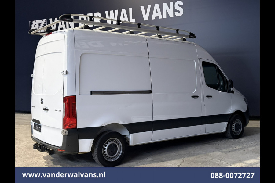 Mercedes-Benz Sprinter 314 CDI 143pk L2H2 Euro6 Airco | Camera | Imperiaal | Trekhaak | Apple Carplay | Cruisecontrol Android Auto, Stoelverwarming, Parkeersensoren, Bijrijdersbank