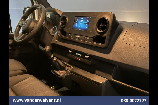 Mercedes-Benz Sprinter 314 CDI 143pk L2H2 Euro6 Airco | Camera | Imperiaal | Trekhaak | Apple Carplay | Cruisecontrol Android Auto, Stoelverwarming, Parkeersensoren, Bijrijdersbank
