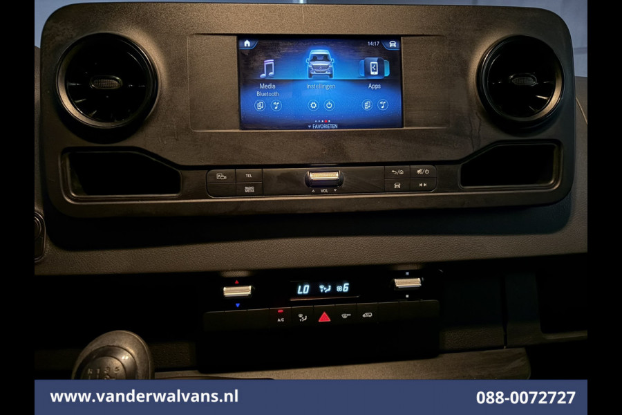 Mercedes-Benz Sprinter 314 CDI 143pk L2H2 Euro6 Airco | Camera | Imperiaal | Trekhaak | Apple Carplay | Cruisecontrol Android Auto, Stoelverwarming, Parkeersensoren, Bijrijdersbank