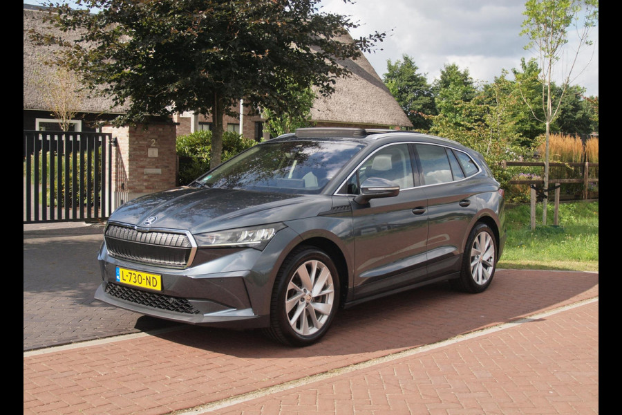 Škoda ENYAQ iV 80 | Panoramadak | Camera | Sfeerverlichting | ACC | NL-Auto |