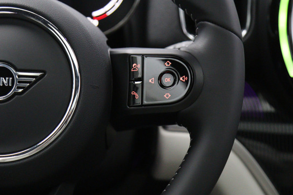 MINI Countryman 1.5 Cooper S E 220 PK ALL4 Youts PHEV, Panoramadak, Harman/Kardon, Head-Up, Adap. Cruise Control