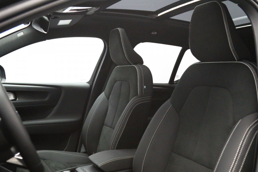 Volvo XC40 Recharge Twin Ultimate 82 kWh 408 PK, Panoramadak, Harman/Kardon, 360 Camera, 4X Stoelverwarming