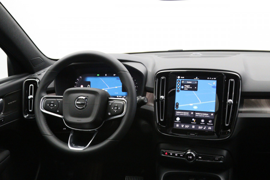 Volvo XC40 Recharge Twin Ultimate 82 kWh 408 PK, Panoramadak, Harman/Kardon, 360 Camera, 4X Stoelverwarming