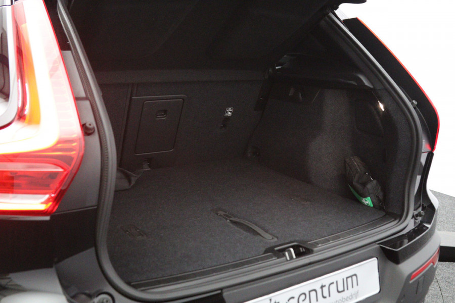 Volvo XC40 Recharge Twin Ultimate 82 kWh 408 PK, Panoramadak, Harman/Kardon, 360 Camera, 4X Stoelverwarming