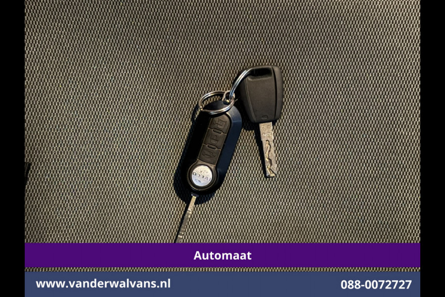 Iveco Daily 35S16 157pk Automaat L3H2 Euro6 Airco | Camera | LED | Cruisecontrol | Chauffeursstoel Parkeersensoren, Bijrijdersbank, 3500kg trekvermogen