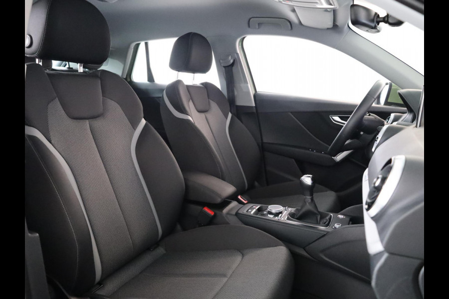 Audi Q2 30 TFSI Advanced edition 110pk 6bak| Navi| Camera| 18'LM-velgen