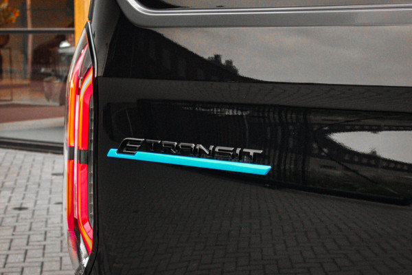 Ford E-Transit Cust. 340 L2H1 Limited 71 kWh 218PK / RAPTOR EDITON / CAMERA / 370KM RANGE /APPLE CARPLAY DRIVERS- PACK FULL OPTION
