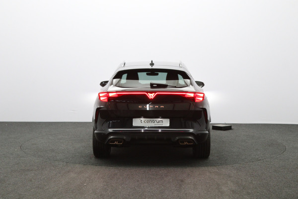 CUPRA Formentor 1.5 TSI e-Hybrid 204 PK Business PHEV, Stuur-Startknop, Keyless, 360 Camera, Adap. Cruise Control, Winterpakket