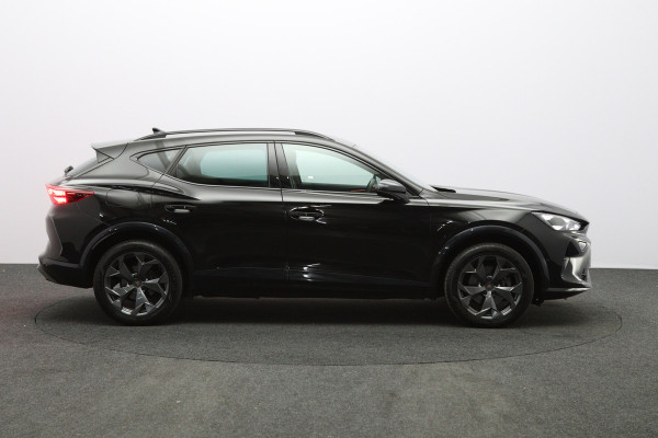 CUPRA Formentor 1.5 TSI e-Hybrid 204 PK Business PHEV, Stuur-Startknop, Keyless, 360 Camera, Adap. Cruise Control, Winterpakket