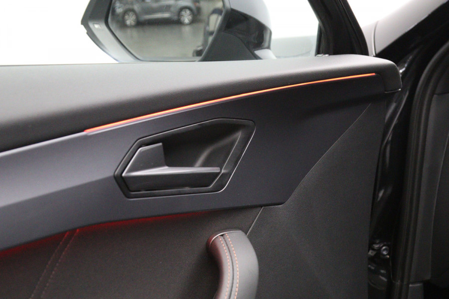 CUPRA Formentor 1.5 TSI e-Hybrid 204 PK Business PHEV, Stuur-Startknop, Keyless, 360 Camera, Adap. Cruise Control, Winterpakket