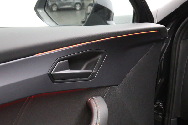 CUPRA Formentor 1.5 TSI e-Hybrid 204 PK Business PHEV, Stuur-Startknop, Keyless, 360 Camera, Adap. Cruise Control, Winterpakket