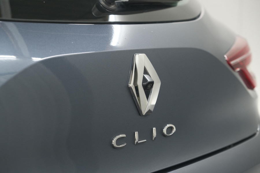 Renault Clio TCe 130 EDC Intens |  Allseason banden | Camera | Navigatie | Parkeersensoren