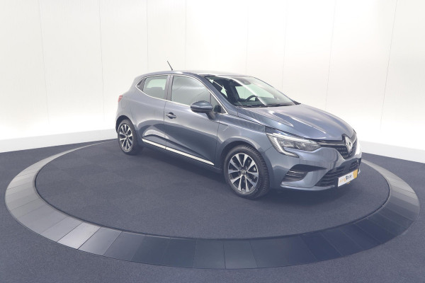 Renault Clio TCe 130 EDC Intens |  Allseason banden | Camera | Navigatie | Parkeersensoren