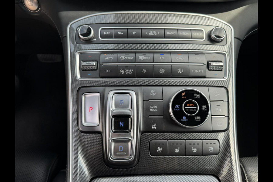 Hyundai Santa Fe 1.6 T-GDI PHEV Premium Adaptive cruise Climate Leder+Stoelventilatie/-verwarming Stuurverwarming Apple/ Android