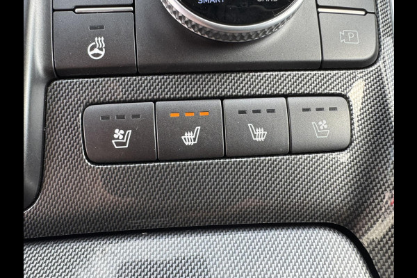 Hyundai Santa Fe 1.6 T-GDI PHEV Premium Adaptive cruise Climate Leder+Stoelventilatie/-verwarming Stuurverwarming Apple/ Android