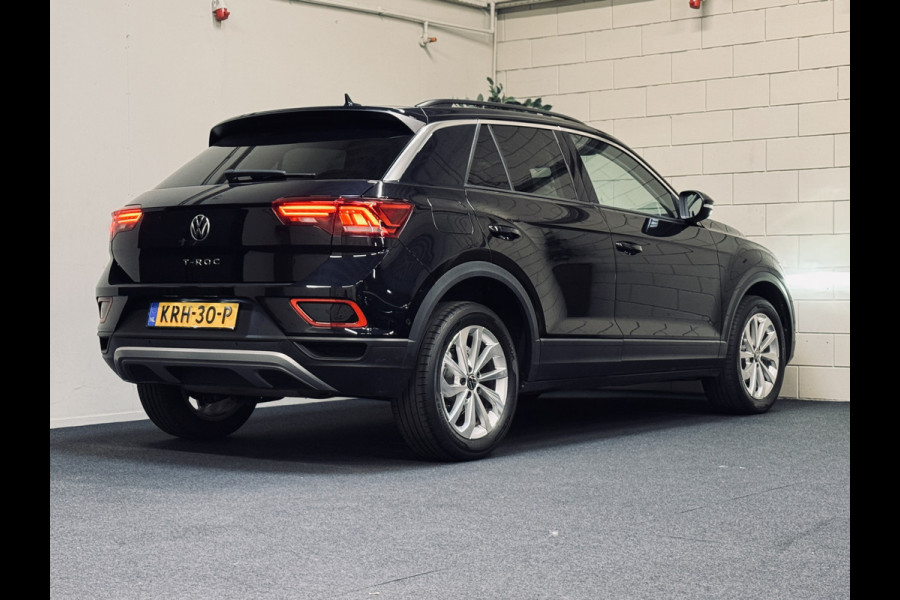 Volkswagen T-Roc 1.0 TSI Life | Camera | CarPlay | ACC