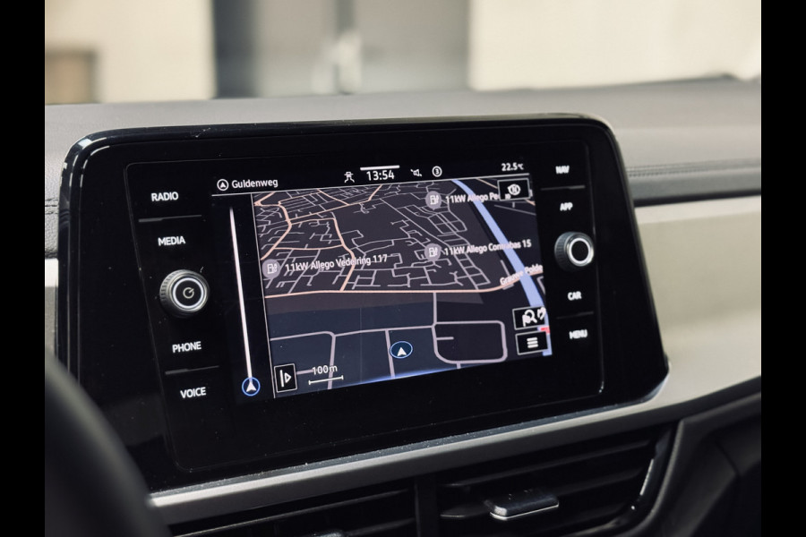 Volkswagen T-Roc 1.0 TSI Life | Camera | CarPlay | ACC