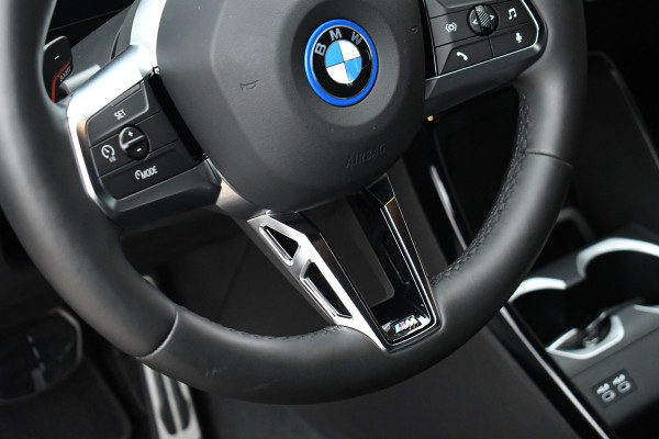 BMW X1 xDrive25e M-Sport ACC HUD E-zetels 360-cam Shadowline