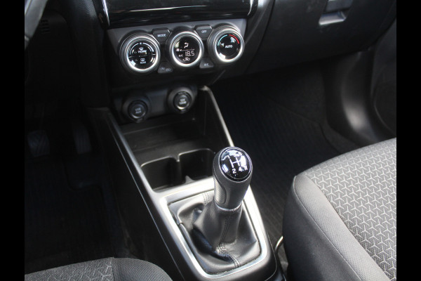 Suzuki Swift 1.2 Style Smart Hybrid CLIMATE | CAMERA | CARPLAY | LMV16 | LED | DAB | ADAPCRUISE | NAVI | STOELVERW | PDCA