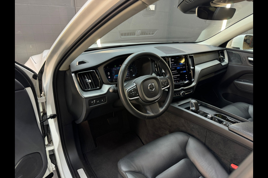 Volvo XC60 2.0 Recharge T6 AWD Inscription Pano|H/K|Keyless