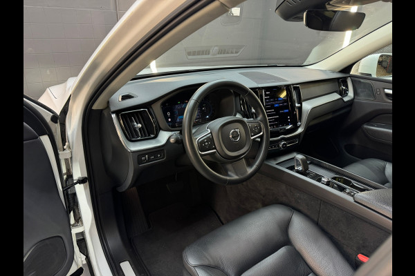 Volvo XC60 2.0 Recharge T6 AWD Inscription Pano|H/K|Keyless