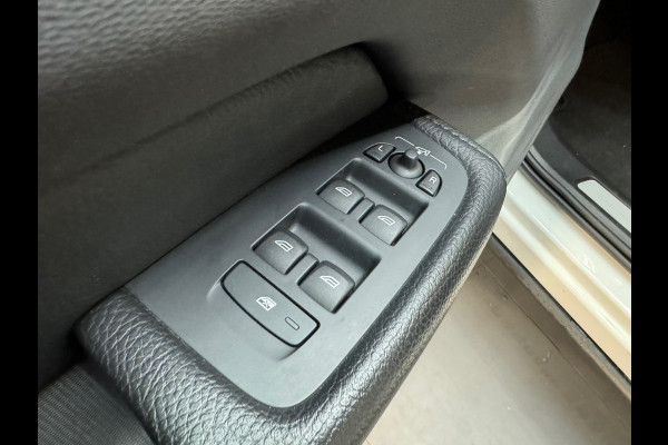 Volvo XC60 2.0 Recharge T6 AWD Inscription Pano|H/K|Keyless