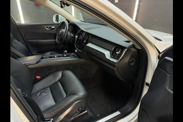 Volvo XC60 2.0 Recharge T6 AWD Inscription Pano|H/K|Keyless